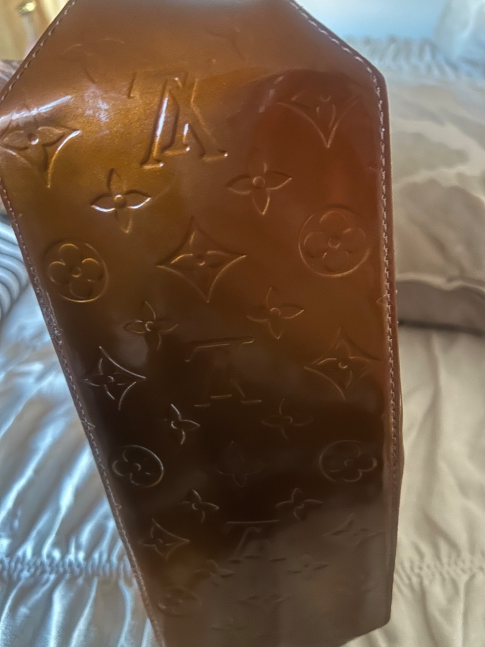 LV Vernice Tote - Picture 3 of 3